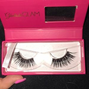 Lily lashes Lush